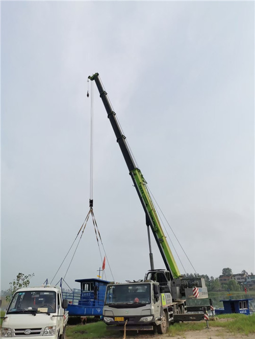 咸宁市桥梁建设吊装案例